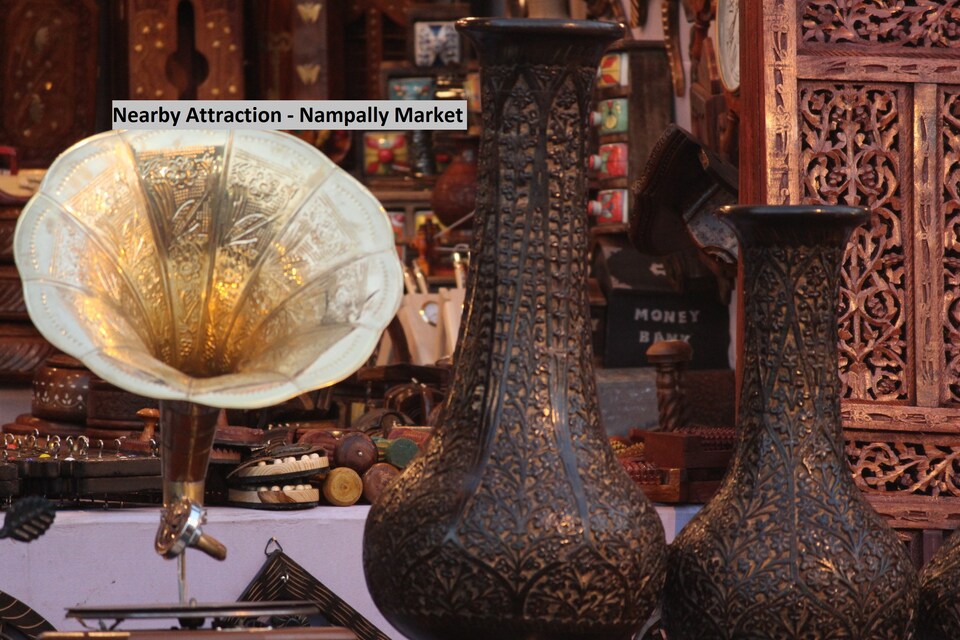 SPOT ON 46066 Hotel Azizia Residency, Abids-Nampally, Hyderabad