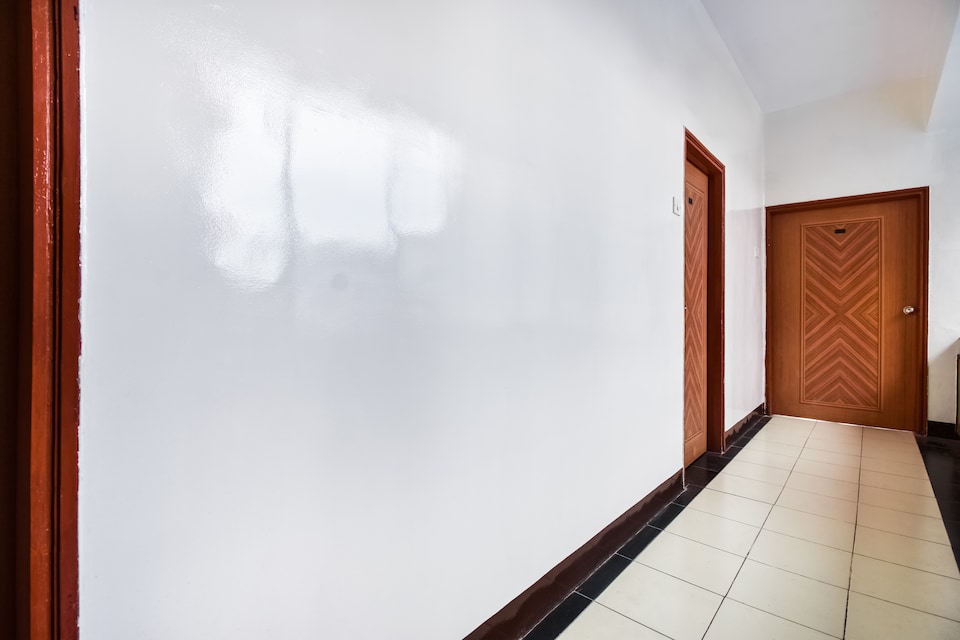 OYO 46084 Hotel Manorath, Nashik, Nashik