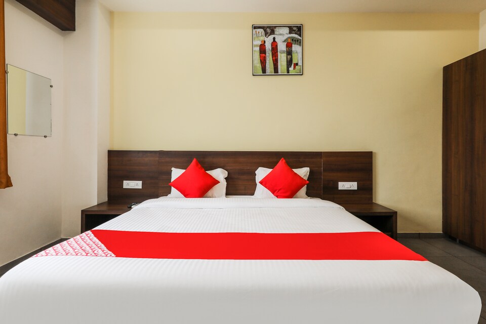 OYO 46089 Shree Kanha International, Ratlam, Ratlam