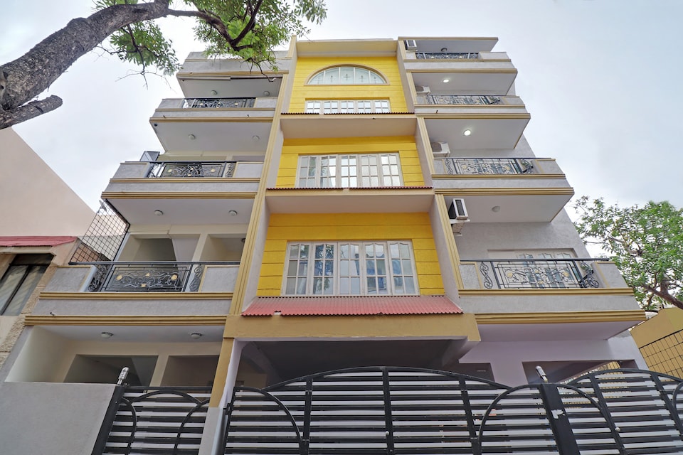 OYO 46090 Green Residency, RT Nagar, Bangalore