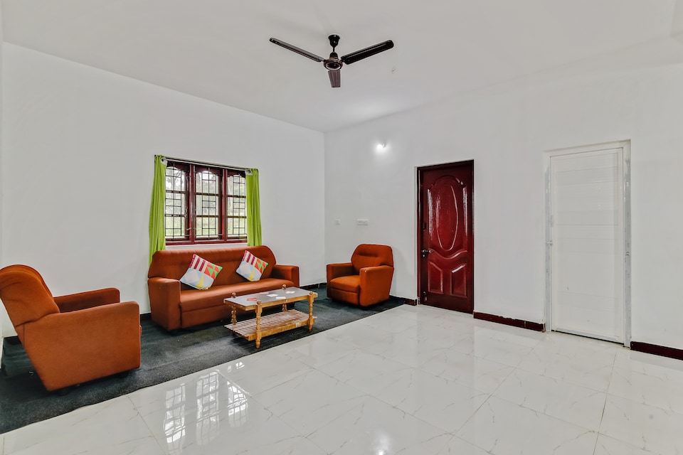 OYO Home 46125 Refreshing Stay Thalayathimund, Ooty Coonoor Road, Ooty