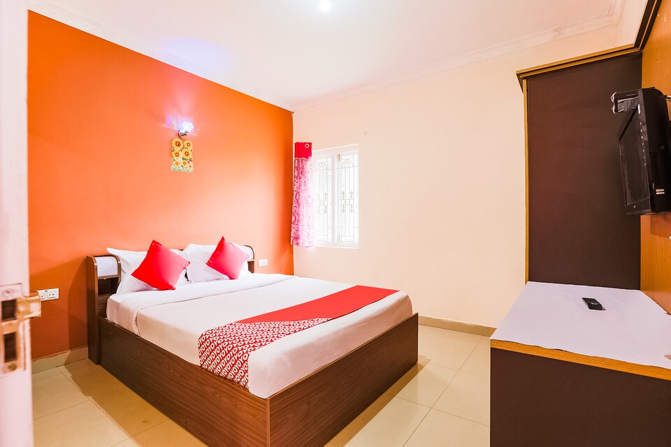 OYO 46128 Abi Suvi Residency, Ooty Town-II, Ooty