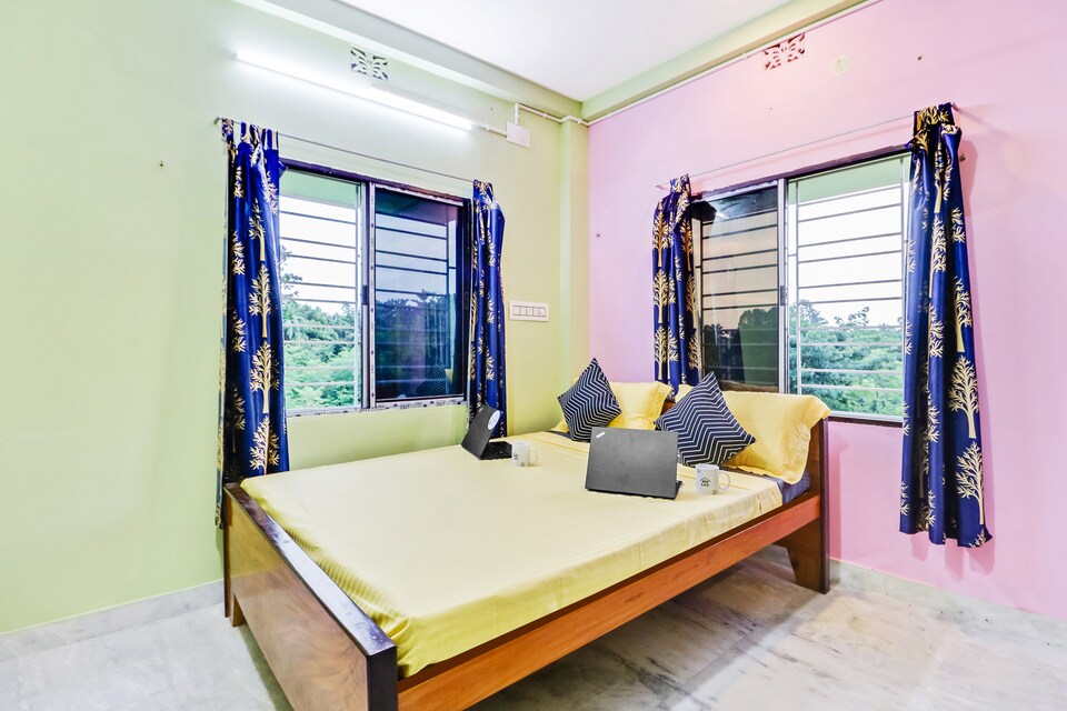 OYO LIFE KOL1178 Newtown, Rajarhat Kolkata, Kolkata