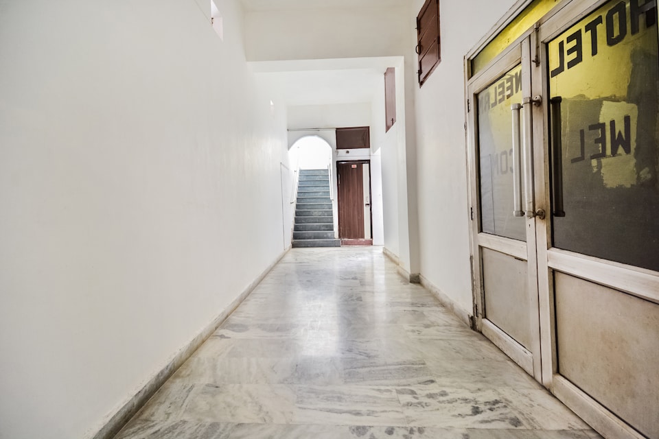 OYO 46152 Hotel Neelam, Karnal, Karnal