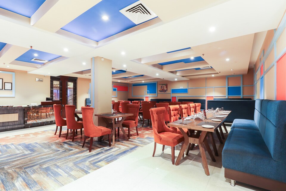 Capital O 46159 Hotel Golden Fortune, Azamgarh, Azamgarh
