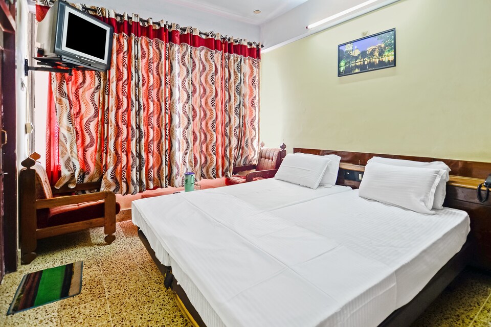SPOT ON 46163 Amith, Thampanoor Trivandrum, Trivandrum
