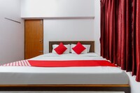 OYO 46169 Apple Holidays Inn 