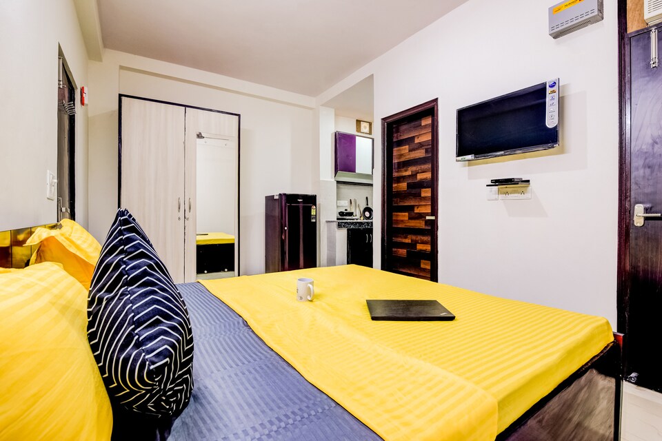 OYO LIFE GRG1607 Sushant Lok III, Sohna Road, Gurgaon