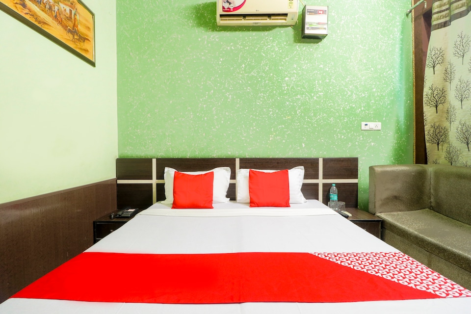 OYO 46196 Hotel Shubham, Hisar, Hisar