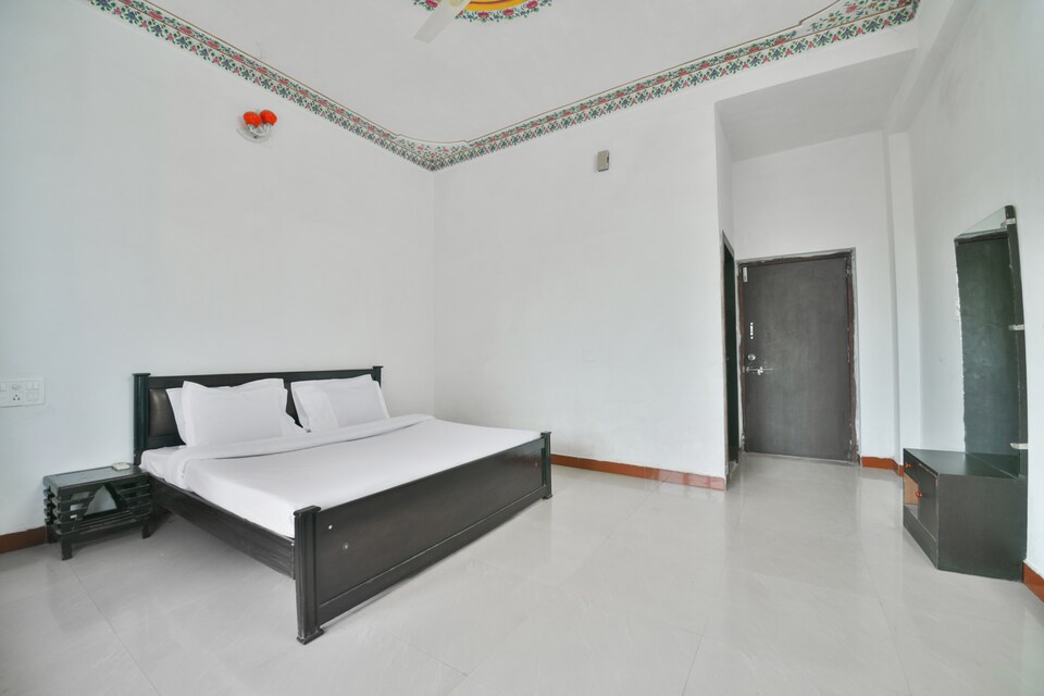 SPOT ON 46199 Hotel Narayan Garh, Nathdwara, Nathdwara