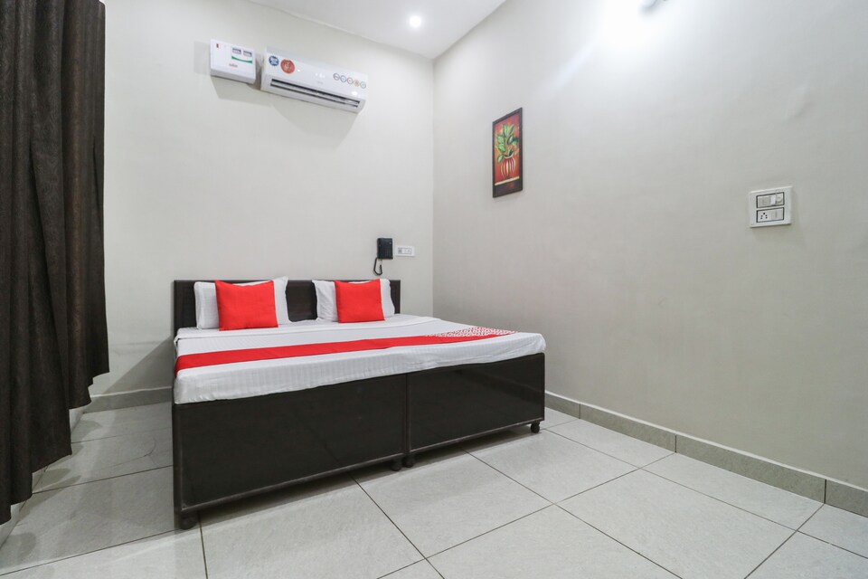 OYO 46220 Cozy Inn, Focal Point Ludhiana, Ludhiana