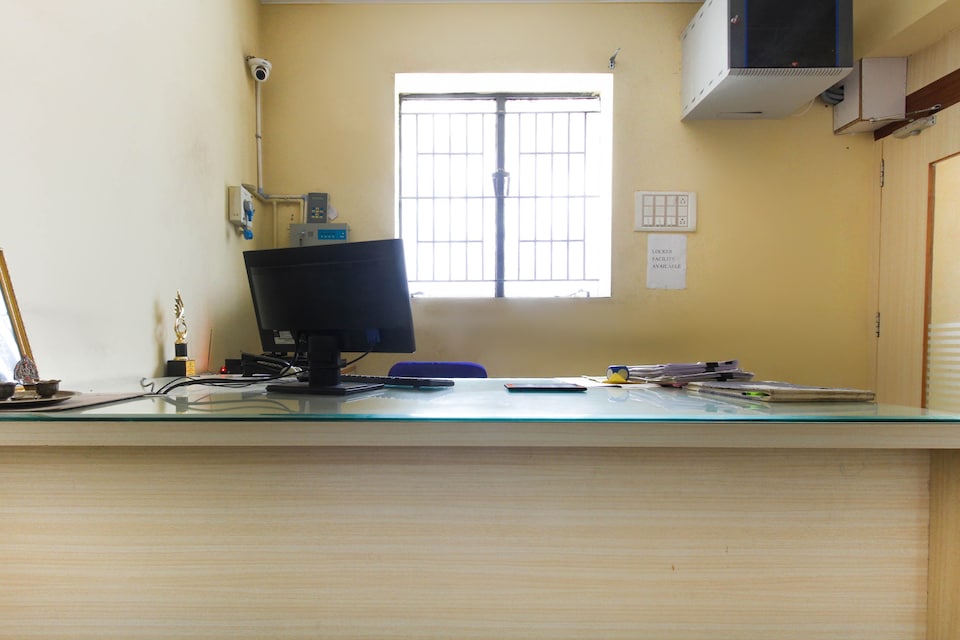 OYO 46239 S.K Residency, Pollachi City, Pollachi