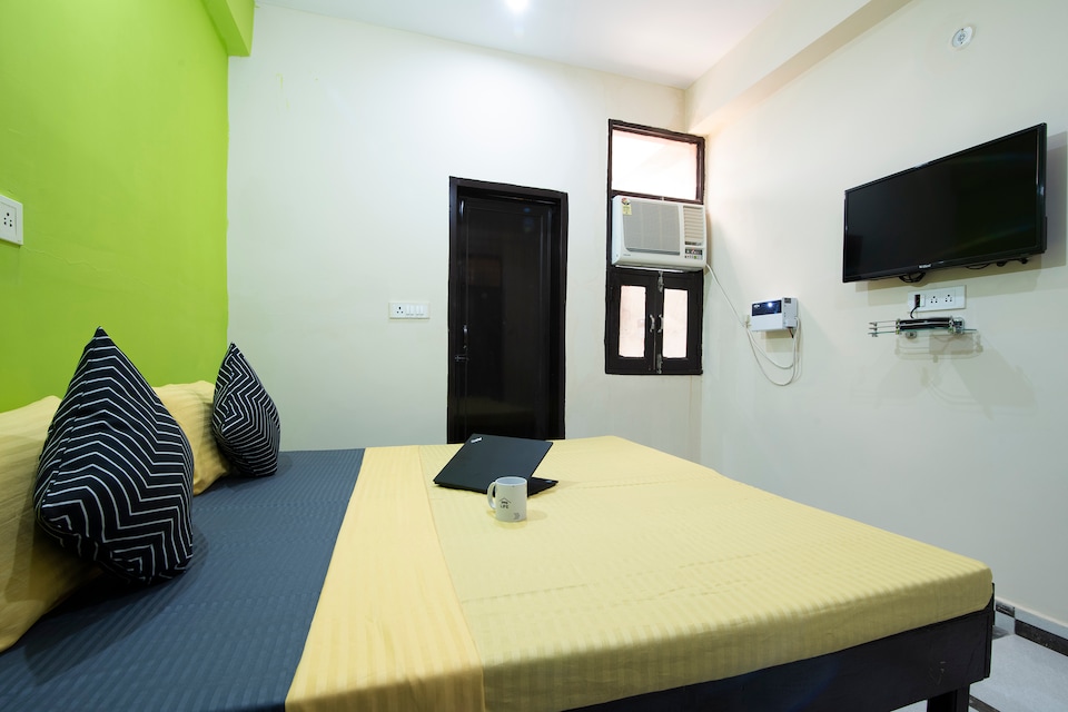 OYO LIFE GRG1608 Palam Vihar Extension, Old Gurgaon, Gurgaon