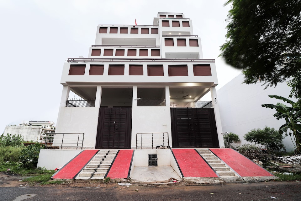 Live as a LCK2486, Gomti Nagar Lucknow, Lucknow