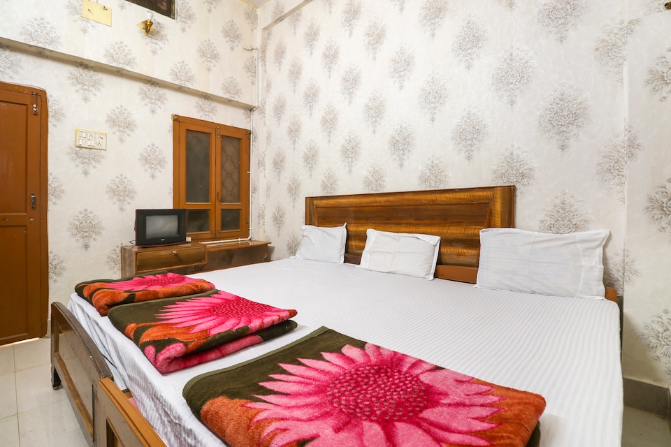 SPOT ON Hotel Poonam, Jagdalpur, Jagdalpur