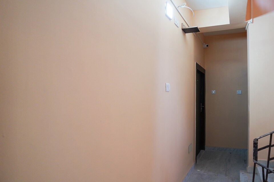 Flagship 46270 Vip Econstay, VIP Road Kolkata, Kolkata