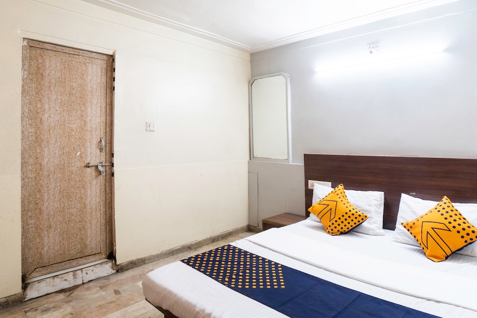 SPOT ON 46271 Hotel Ramville , Ahmedabad Railway Station, Ahmedabad