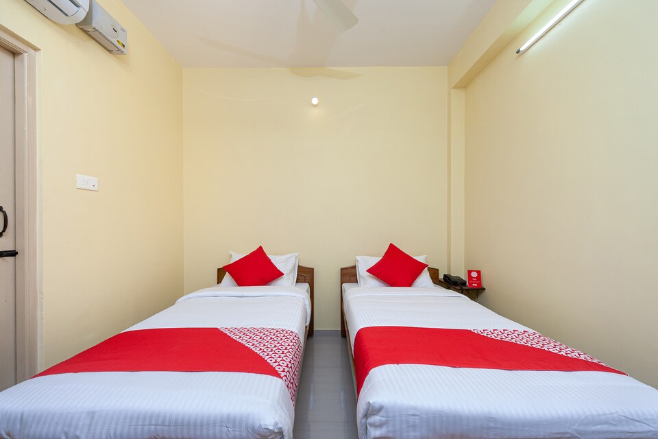 OYO 46276 Apple Inn, Gandhipuram Coimbatore-II, Coimbatore