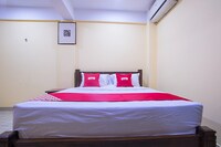 OYO 44015 Mk Inn Hotel