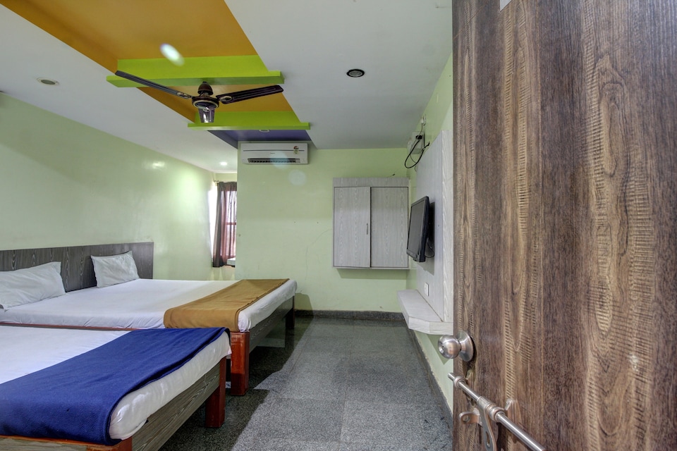 OYO 46278 New Deluxe Residency, Hubli, Hubli-Dharwad