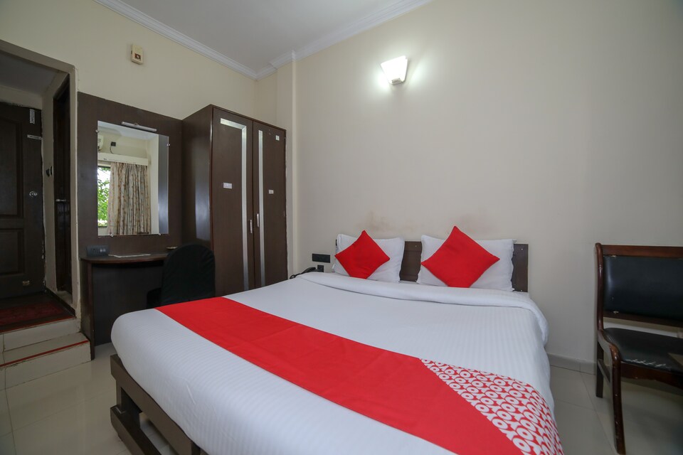 OYO 46286 Hotel Royal Regency, Butiburi Nagpur, Nagpur