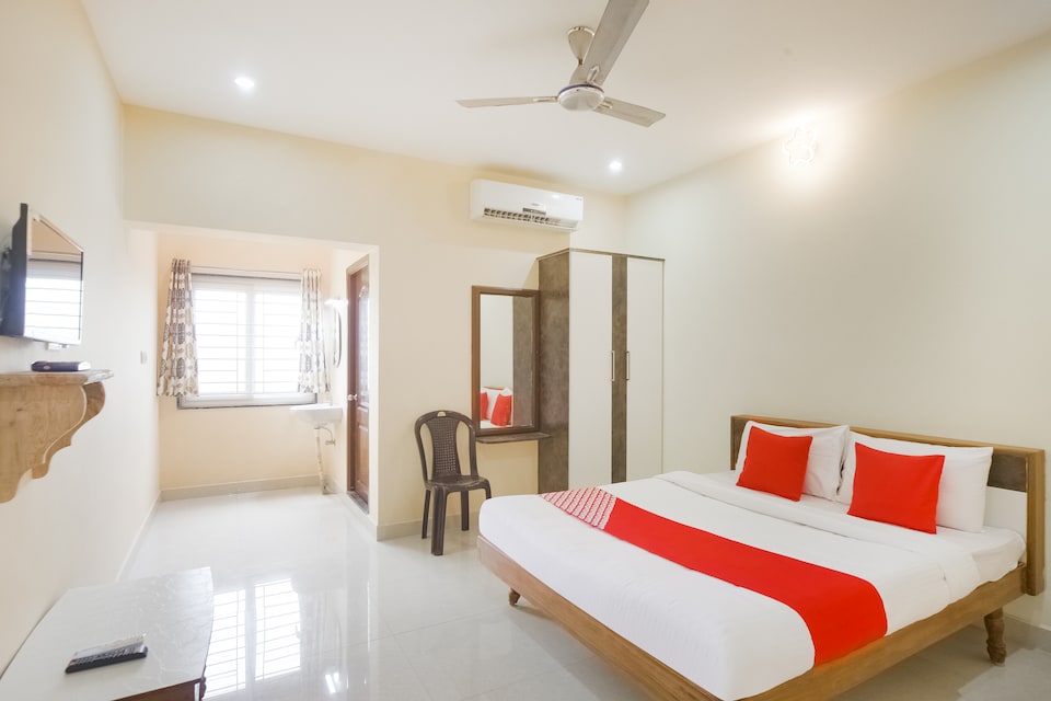 OYO 46320 Avs Mahal , Thiruthani, Thiruthani