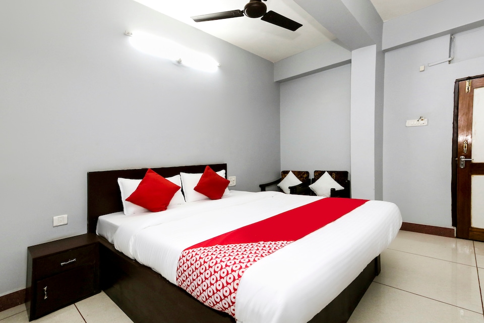 OYO 46323 Hotel Relax, Chhindwara city, Chhindwara