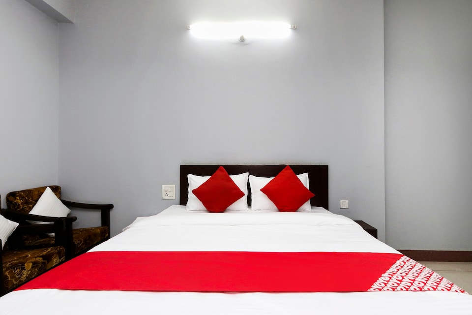 OYO 46323 Hotel Relax, Chhindwara city, Chhindwara