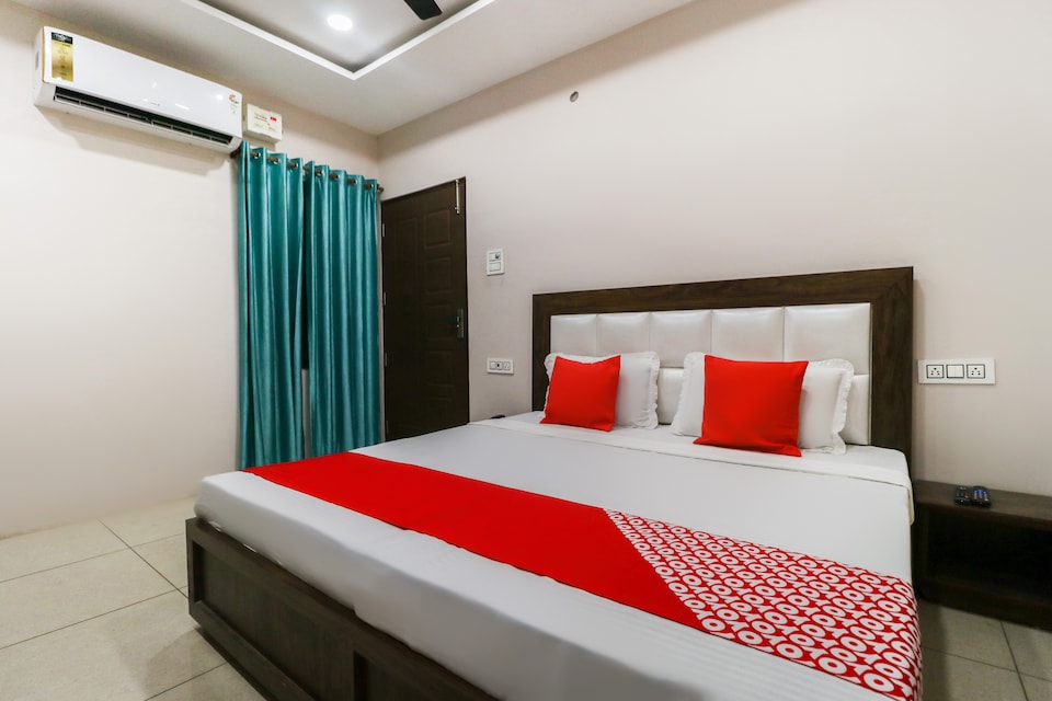 OYO 46349 Malaya House, BMC Chowk Jalandhar, Jalandhar