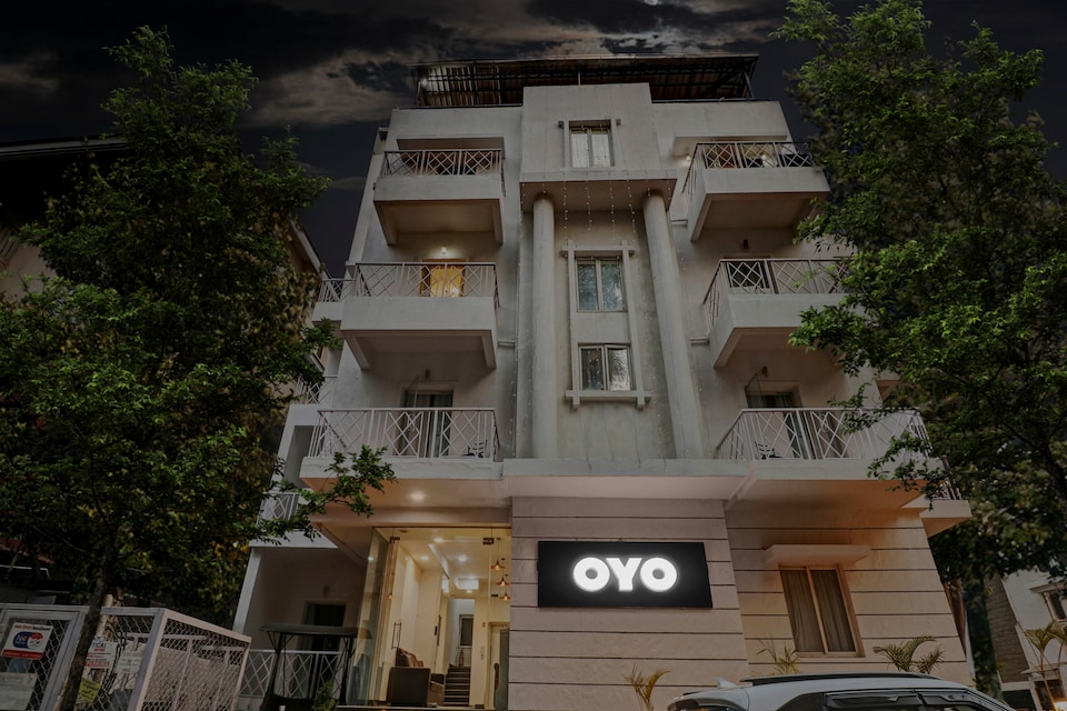 Capital O White Mg Near Sri Someshwara Swami Temple, MG Road Bangalore, Bangalore