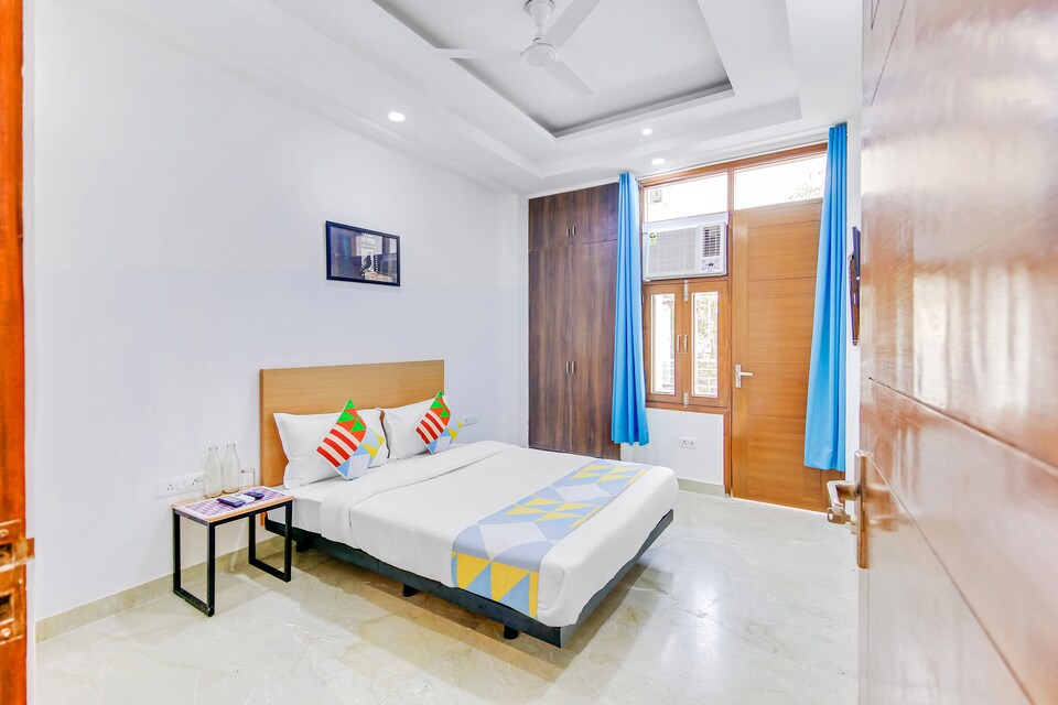 OYO 46357 Elegant Stay Fortis Hospital, Noida City, Noida
