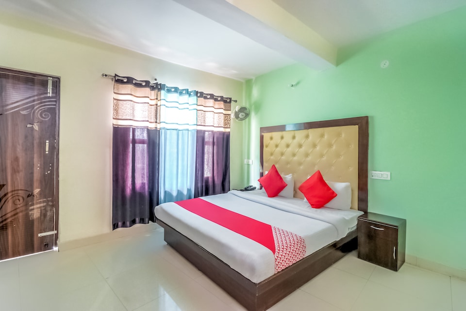 OYO 46390 Hotel Prithvi Resort, Kempty Fall Mussoorie, Mussoorie