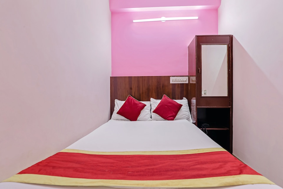 SPOT ON 46393 Venkat Regency, Jalahalli Bangalore-II, Bangalore