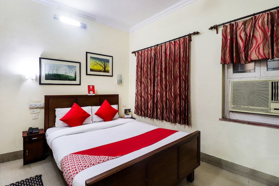 OYO 46431 Basera Guest House, Gariahat Kolkata, Kolkata
