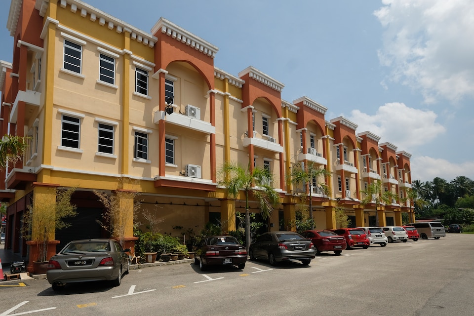OYO 44023 Mehram Hotel, Chukai, Kemaman