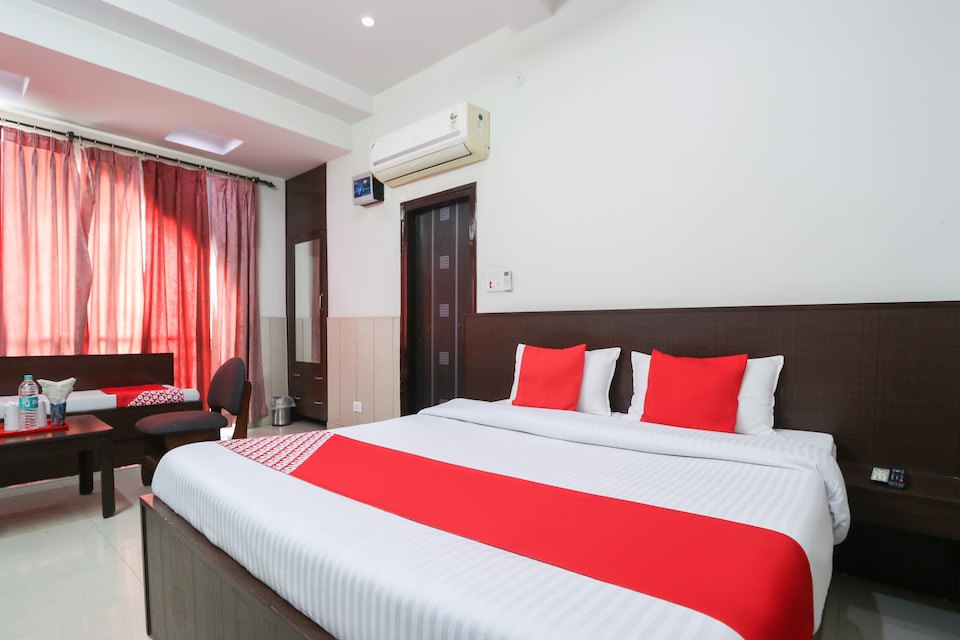 OYO 46437 Malik Regency, Ambala City, Ambala