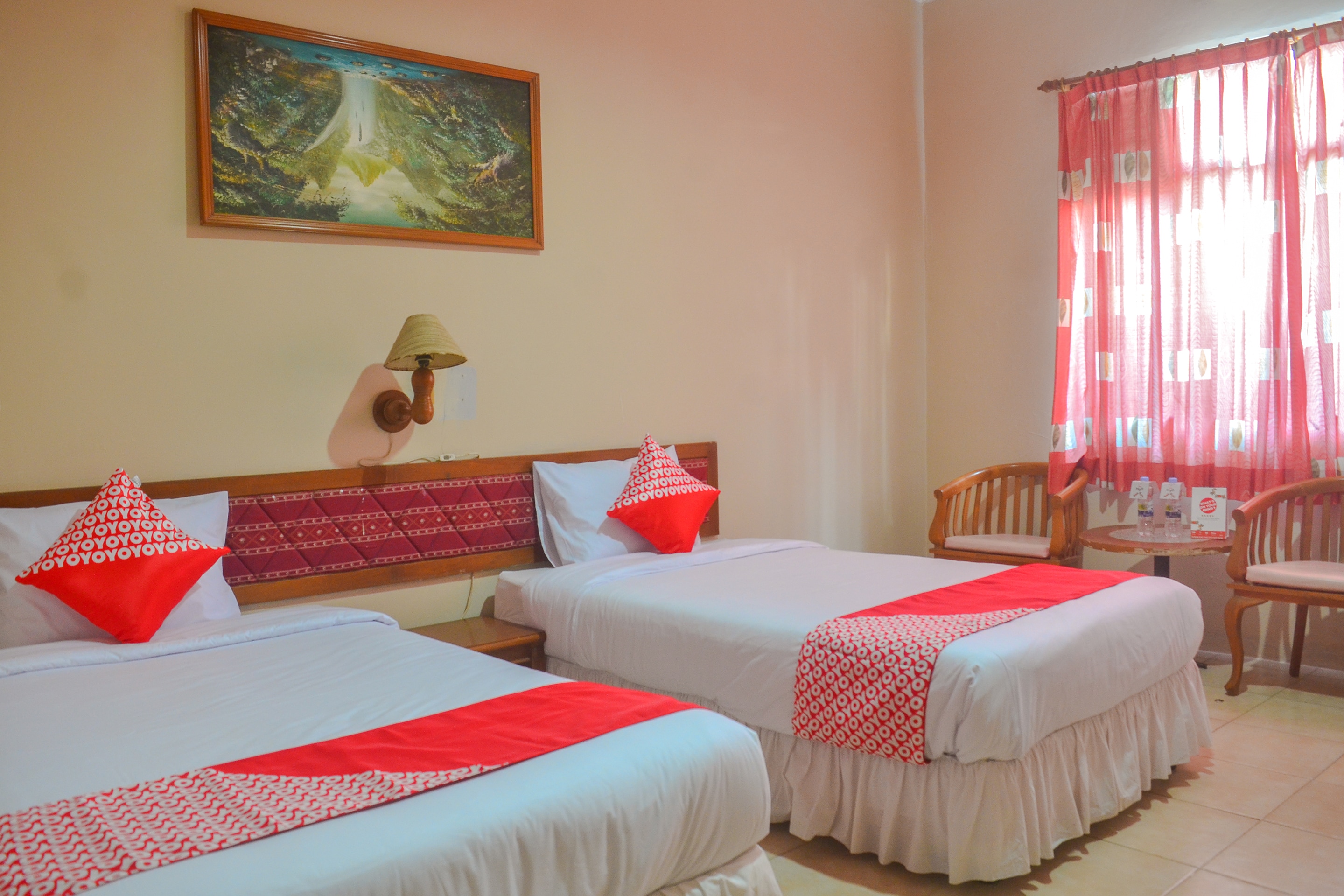 Tabiiy uy qurilishi porno video josuslik qilindi