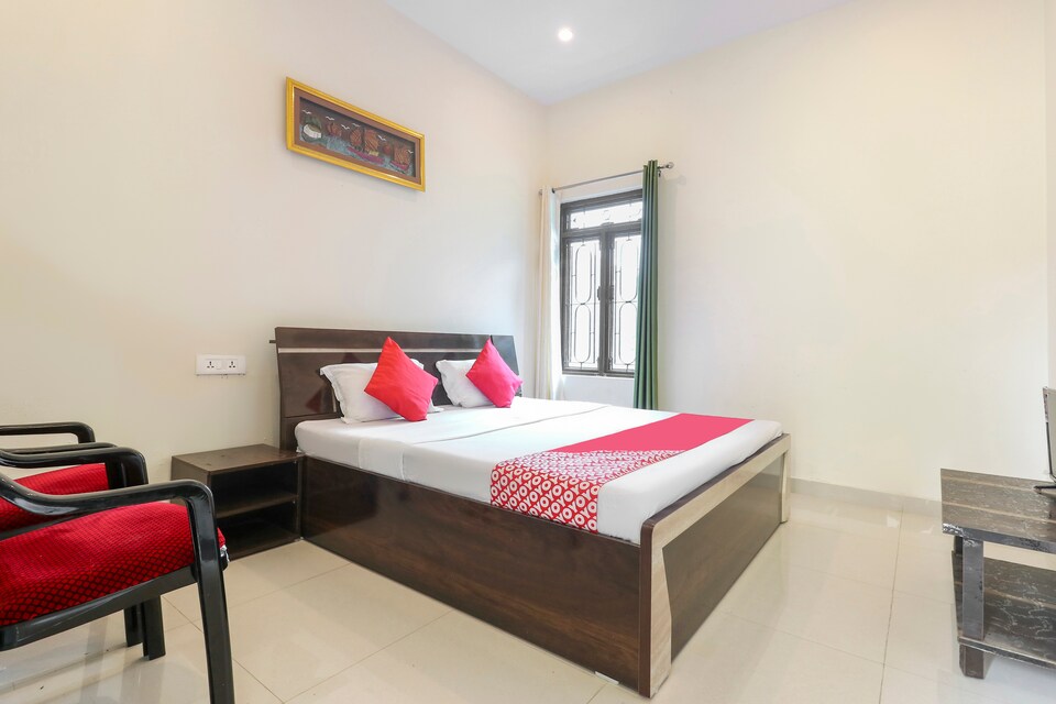 OYO 46474 Hotel Dev Darshan, Kedarnath, Kedarnath