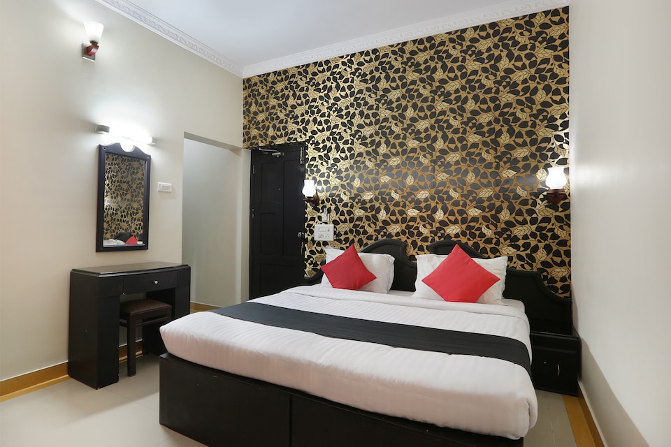 Capital O 46475 Gd International Redfort, Malappuram Town, Malappuram