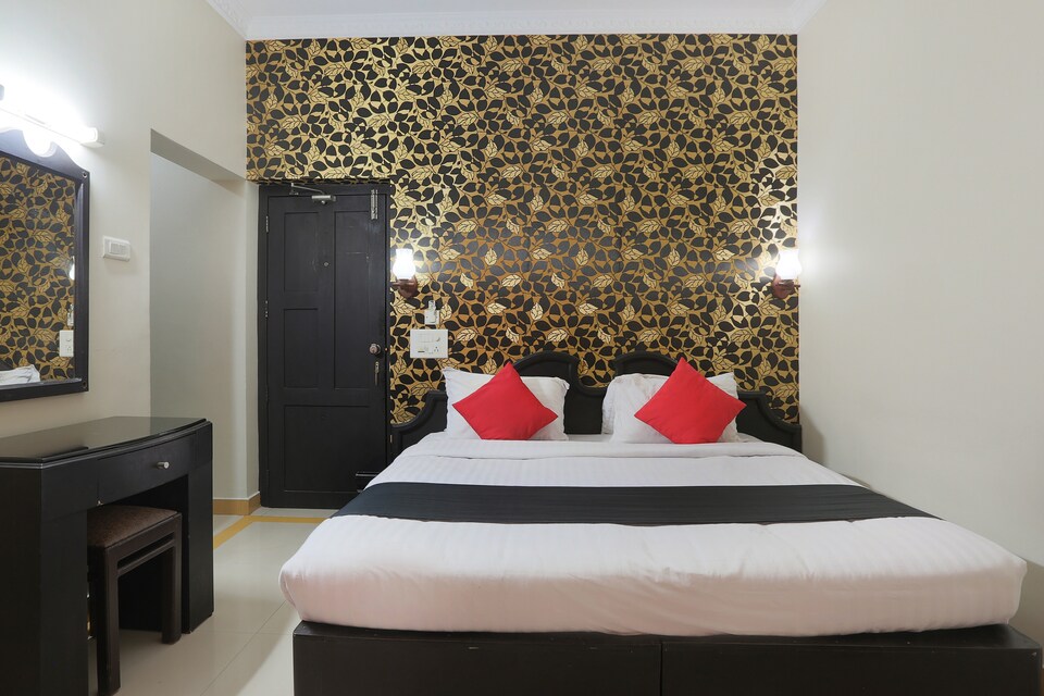 Capital O 46475 Gd International Redfort, Malappuram Town, Malappuram