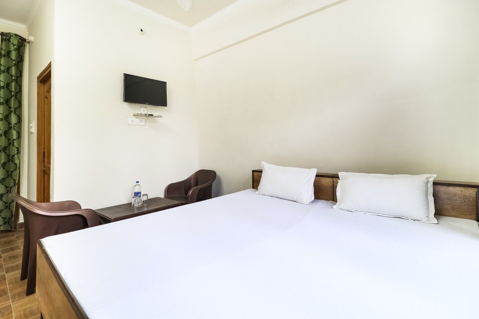 SPOT ON 46479 Chauhan Home Stay, Nahan, Nahan