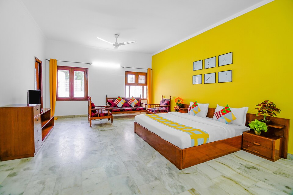 OYO 46487 Elegant Rooms Paschim Vihar, Paschim Vihar Delhi, Delhi