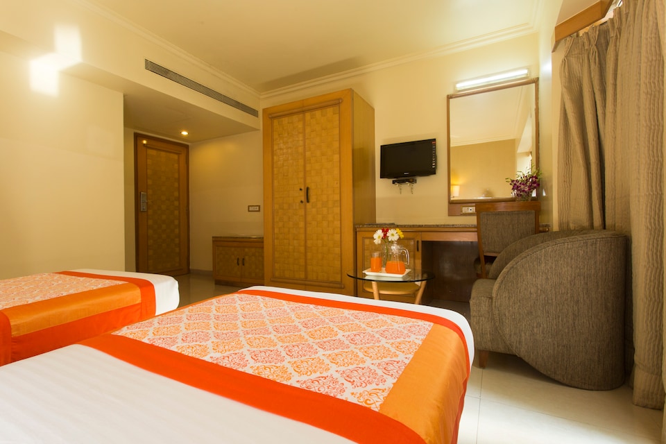 OYO 757 Hotel Orchard, Shivaji Nagar  Pune, Pune