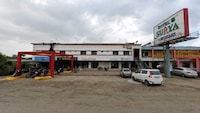 Hotel O Surya
