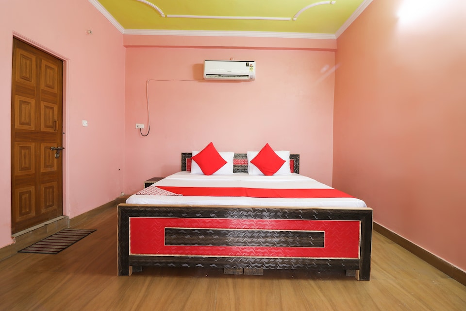 Hotel O Balaji Guest house, SGPGI Lucknow, Lucknow
