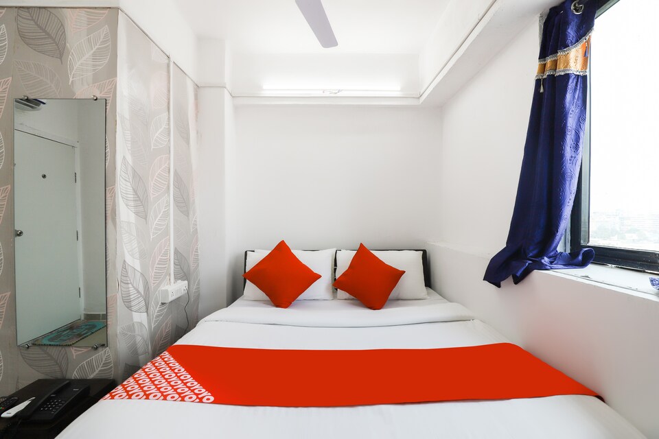 OYO 46531 Hotel Corporate Inn, Textile Market Surat, Surat