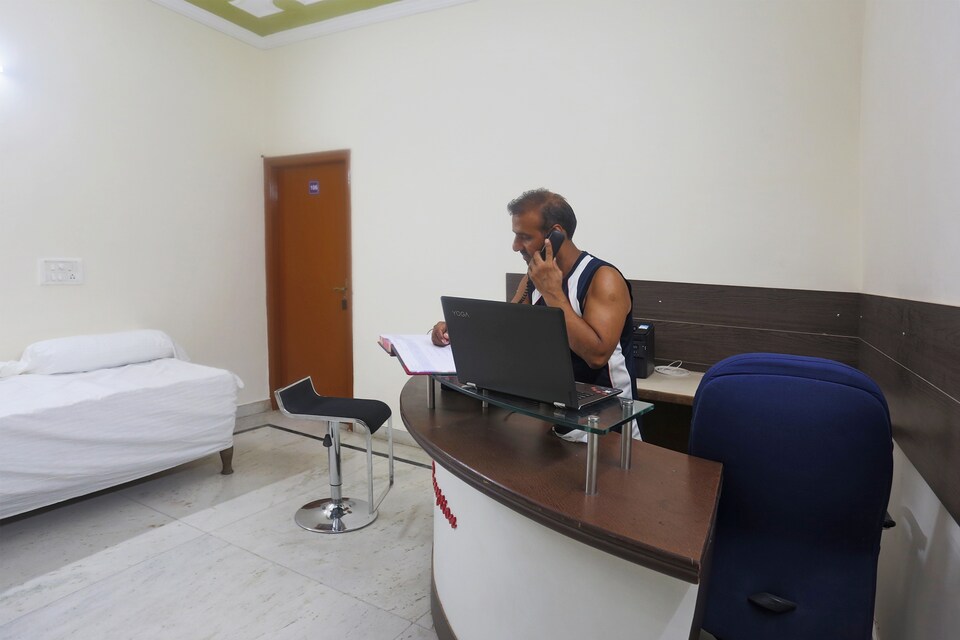 OYO 46542 Doodles Crib, Old Gurgaon, Gurgaon