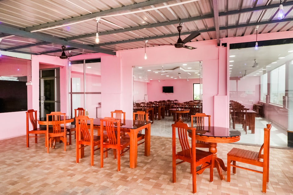 Capital O 46562 Amaran Hotels, Madurai City Centre, Madurai