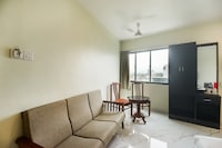 OYO 46562 Amaran Hotels By Sl Hotels Deluxe