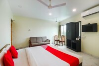 OYO 46562 Amaran Hotels By Sl Hotels Deluxe
